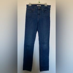 Levi’s Shaping Skinny Jeans